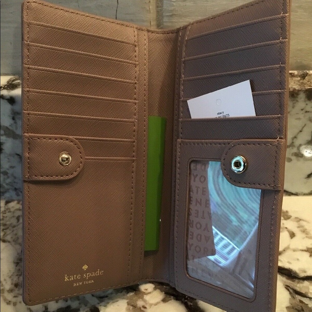 FLASH SALE❗️ Kate Spade Laurel Way Stacy Wallet - Picture 7 of 7